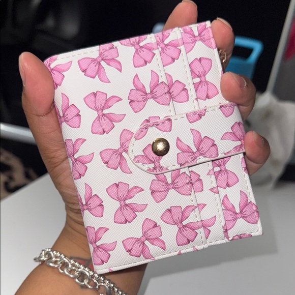 Pink bow Wallet with Keychain - Picture 5 of 6